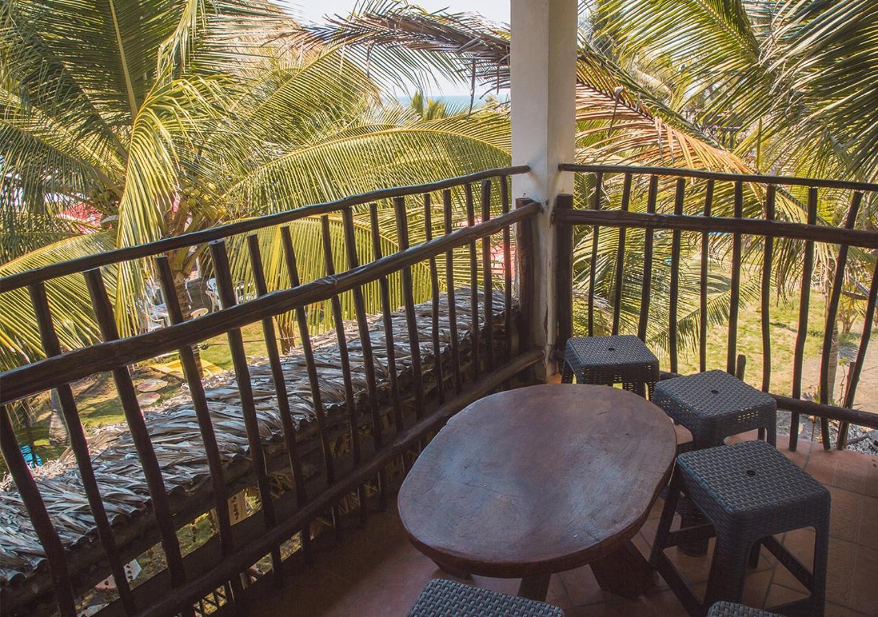 Marbella Eco Lodge Monterrico Eksteriør bilde