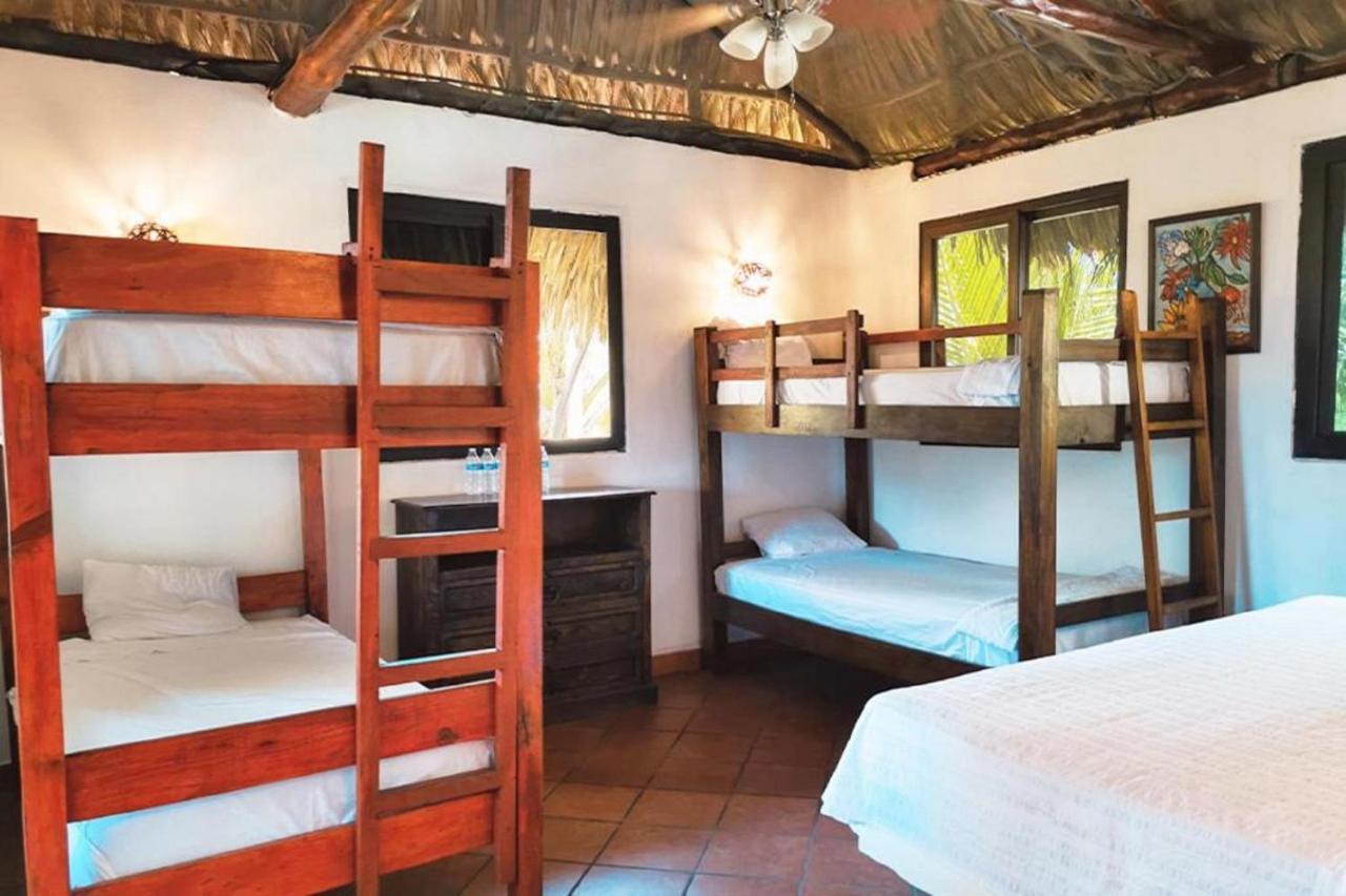 Marbella Eco Lodge Monterrico Eksteriør bilde